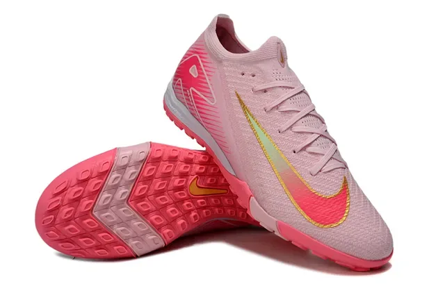 Nike Tênis de Futebol Pink/Red Knit Upper Sola Turf 3