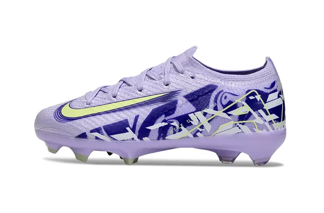 Chaussures de soccer Nike violet bleu low-cut sock-fit upper knit construction firm-ground 12