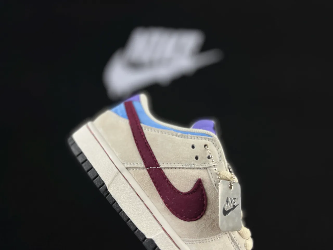 Nike SB Dunk Low beige bordeaux bleu violet chaussures de skateboard 3
