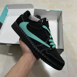 Nike SB Dunk Low Black Mint Green Skateboard Shoes