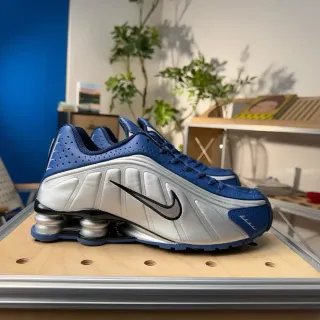 Nike Shox R4 حذاء رياضي أسلوب حياة أزرق وفضي