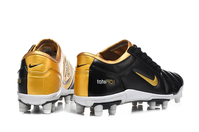Nike Total 90 III काला स्वर्ण फर्म-ग्राउंड फुटबॉल जूते 5