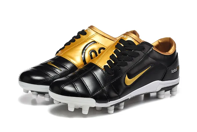 Nike Total 90 III काला स्वर्ण फर्म-ग्राउंड फुटबॉल जूते 8