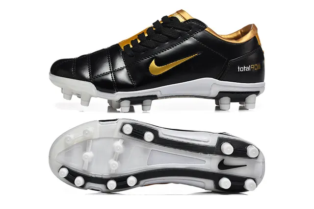 Nike Total 90 III काला स्वर्ण फर्म-ग्राउंड फुटबॉल जूते 9