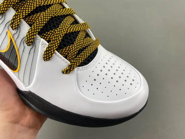Nike blanc noir hautes ribotées superposition synthétique chaussures de basketball 2