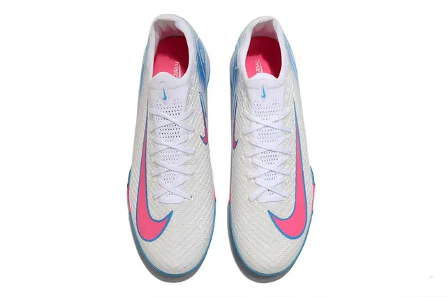 Nike White Blue Low-Cut Synthetic Overlay Turf Soccer Shoes 2