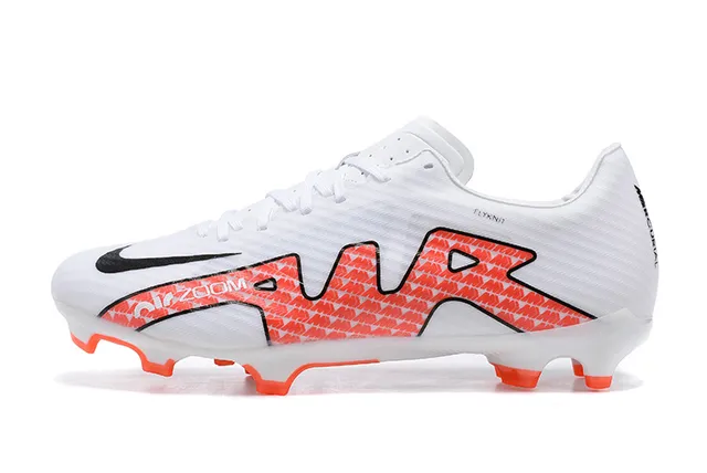 Nike Blanc Orange Flyknit Supérieur Coupe basse Silhouette Sol ferme Chaussures de football 10