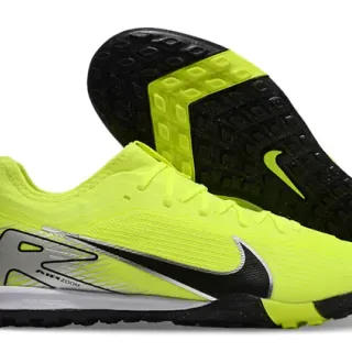 Nike Chaussures de football turf avec upper en knit jaune et noir overlay de jaula synthétique