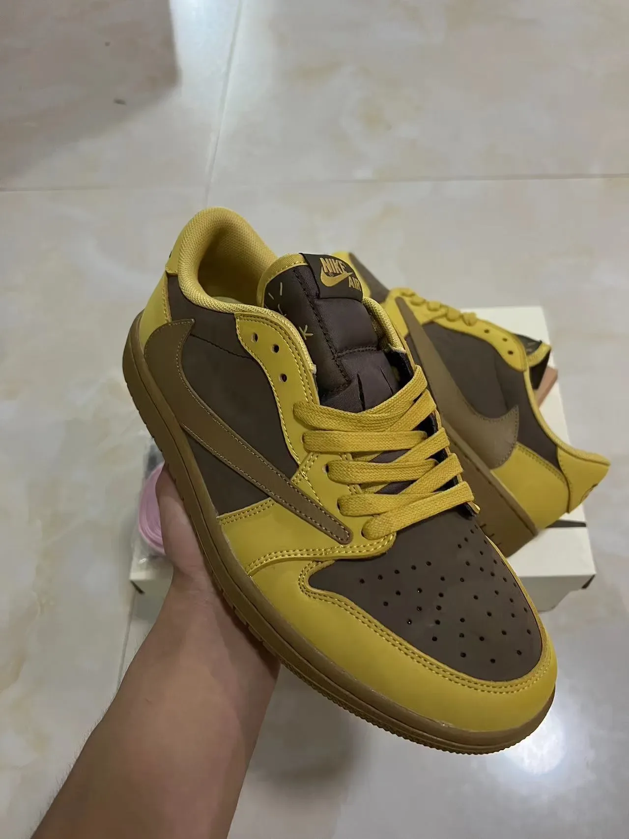 Nike Tênis Low-Top Cupsole Amarelo Marrom 10