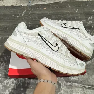 Nike Zoom 2K أبيض أسود جوم أحذية أسلوب حياة
