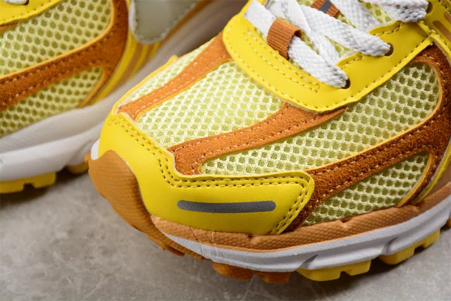 Nike Zoom 2K Yellow Orange Layered Synthetic Cage Open Mesh Upper Running Shoes 8