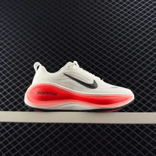 Nike ZoomX সাদা লাল ইঞ্জিনিয়ার্ড নিট রানিং শু