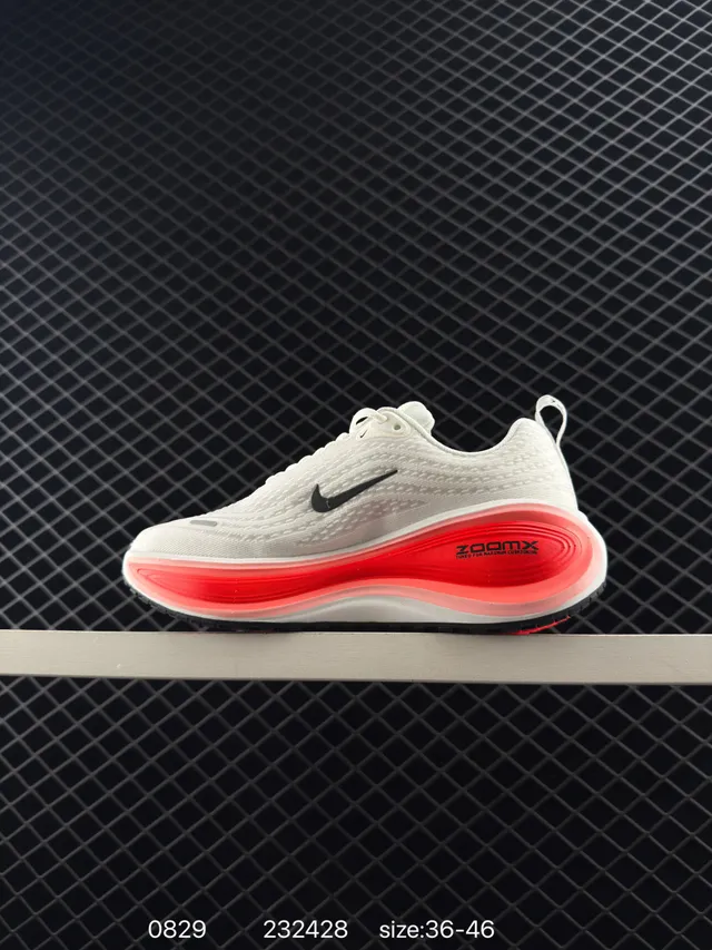 Nike ZoomX أبيض أحمر محبك مهندس أحذية الجري 6