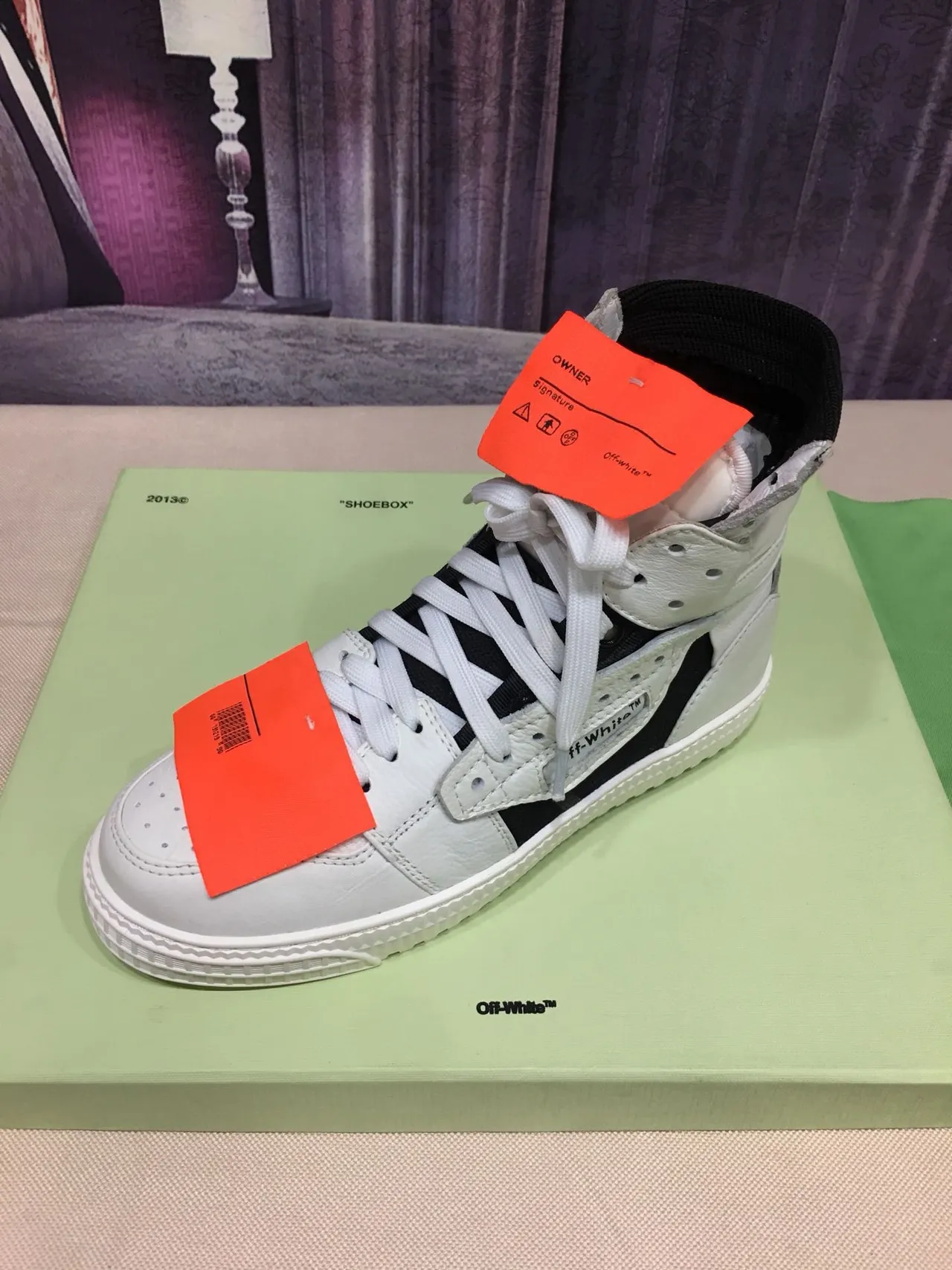 Off-White Sneakers Lifestyle Noir à Empeigne Haute Détails Industriels 7