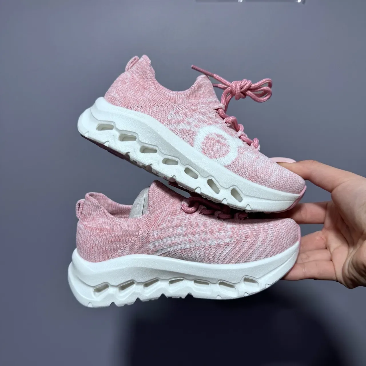 On Cloudmonster Chaussures Lifestyle en Tricot 7