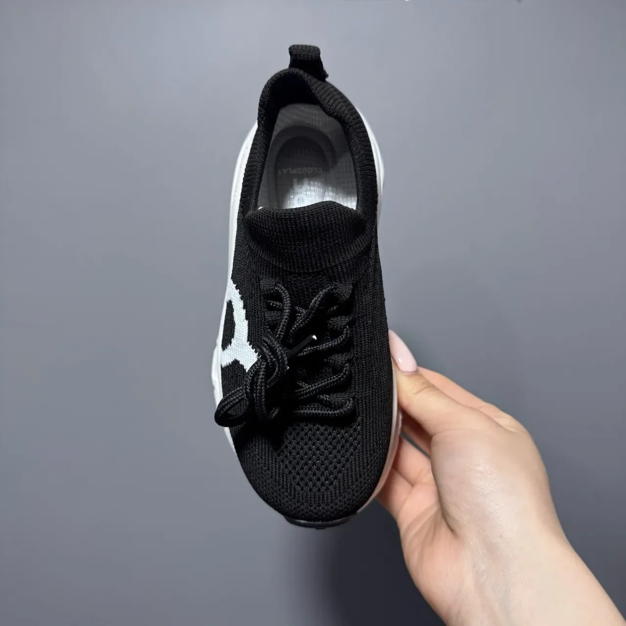 On Cloudmonster Chaussures Lifestyle en Tricot 21