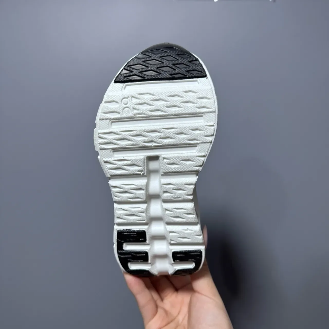 On Cloudmonster Chaussures Lifestyle en Tricot 23