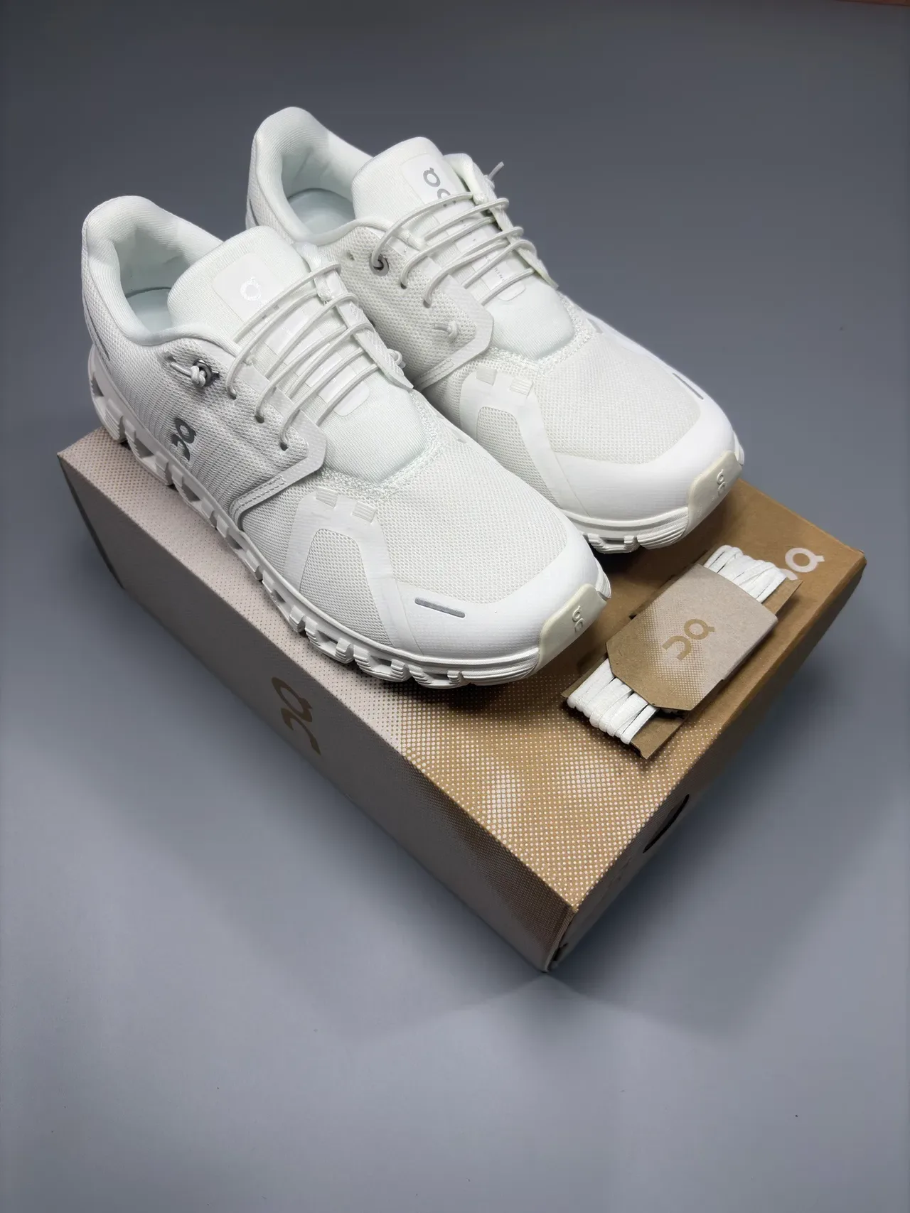 On Cloudnova White Lifestyle Sneakers 9