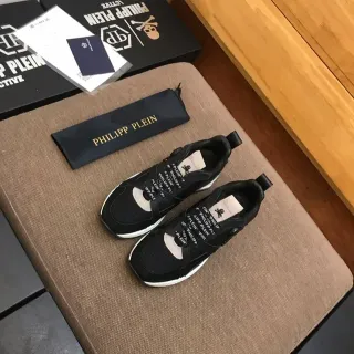 Philipp Plein काला और सफेद लाइफस्टाइल स्नीकरज़