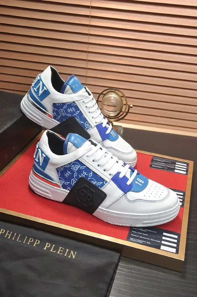 Philipp Plein সাদা এবং নীল গ্রাফিক-প্রিন্ট লাইফস্টাইল স্নিকার 5