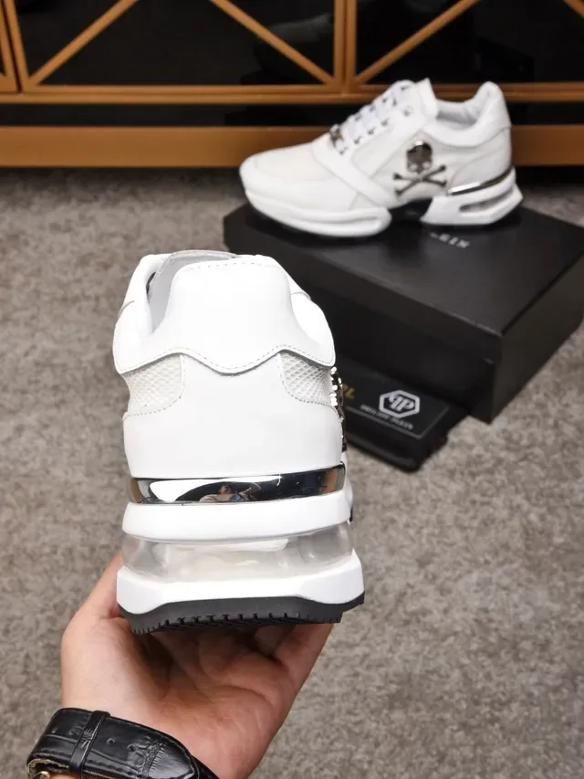 Philipp Plein Sneakers Lifestyle Blancs Noirs Avec Maille Et Cuir Supérieur Emblème Chromé 5