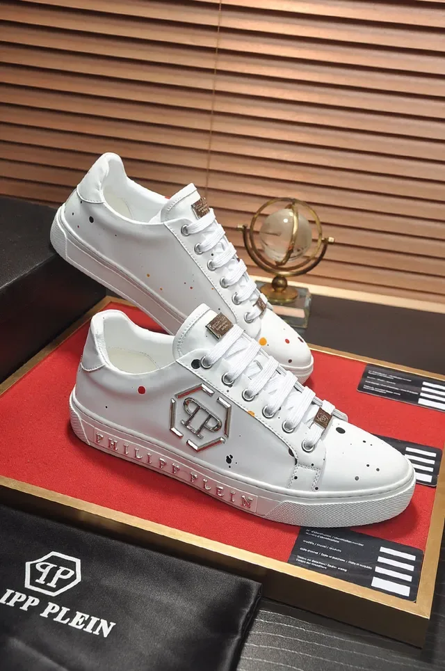 Philipp Plein 白银色皮革鞋面金属六边形标志生活方式运动鞋 6