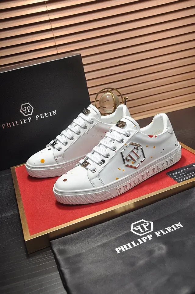 Philipp Plein 白银色皮革鞋面金属六边形标志生活方式运动鞋 7