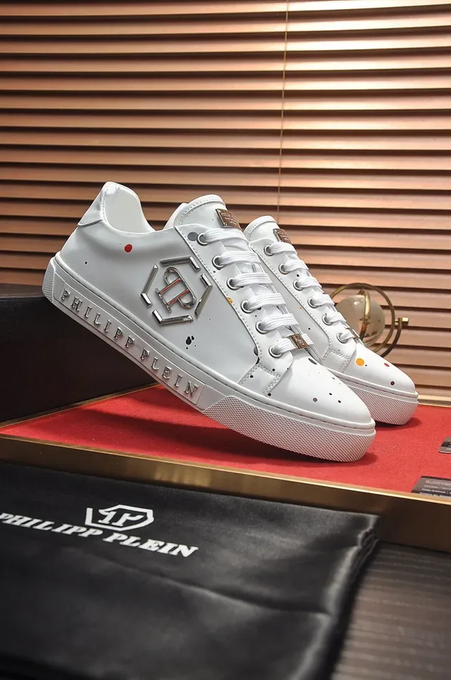 Philipp Plein 白银色皮革鞋面金属六边形标志生活方式运动鞋 8