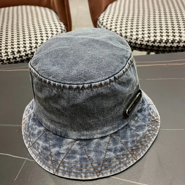 Prada Chapéu de Balde Jeans Acid Wash 4