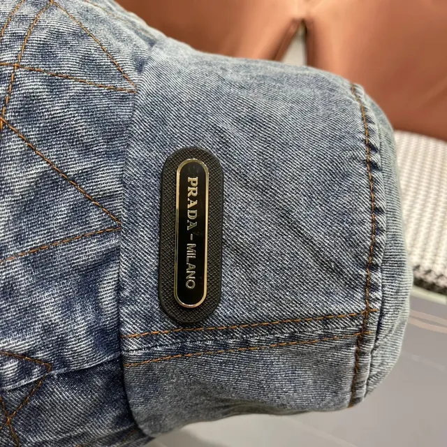 Prada Chapéu de Balde Jeans Acid Wash 9