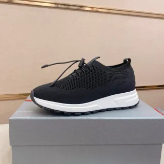 Prada काला सफेद बुनाई सोक-फिट ऊपरी ड्रॉस्ट्रिंग टॉगल लेसिंग लाइफस्टाइल स्नीकर