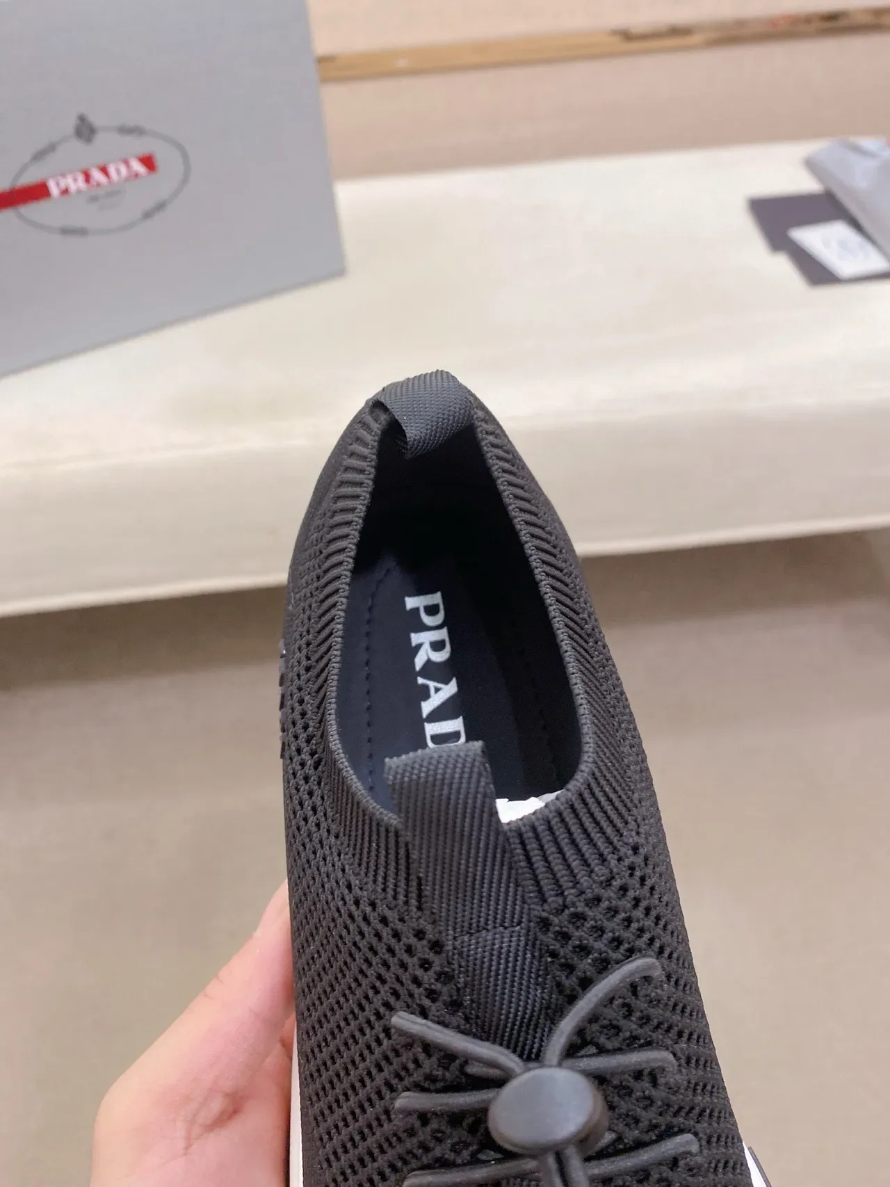 Prada Chaussures Lifestyle Noir Blanc Tricot Ajusté Chaussure Dessus Cordons à Tirant 6