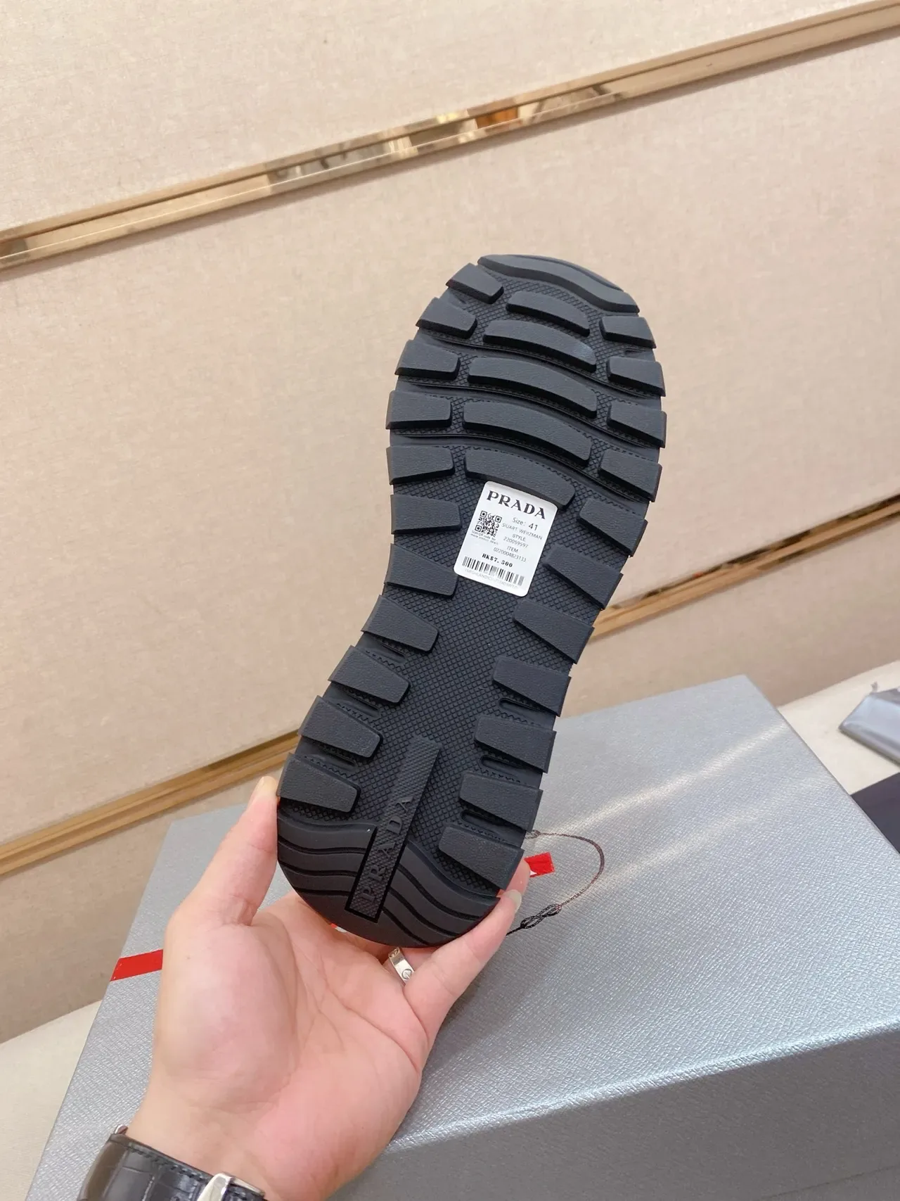 Prada Chaussures Lifestyle Noir Blanc Tricot Ajusté Chaussure Dessus Cordons à Tirant 9
