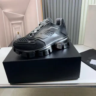 Prada Cloudbust Tênis Chunky Pretos e Cinza