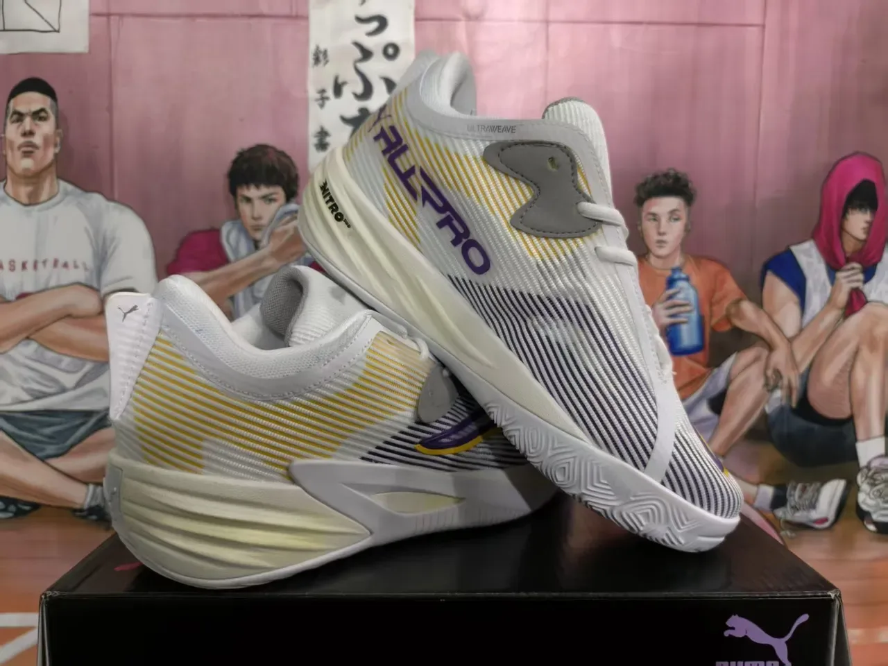 Puma All-Pro Nitro 白色紫色条纹针织鞋面 侧面 ALLPRO 品牌 运动鞋 3