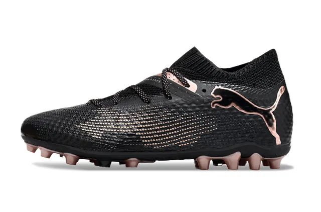 Puma Future Z علوة سوداء ذهبية من التريكو نظام الرباط المتكامل أحذية كرة القدم للأرض الصلبة 7