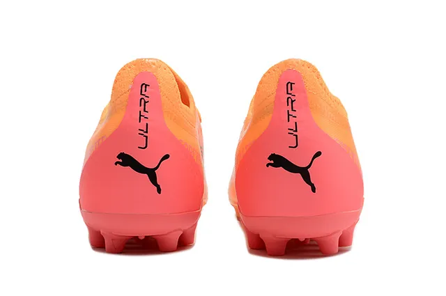 Puma Future Z Faster কমলা গোলাপি দৃঢ় মাটির ফুটবল জুতা 4