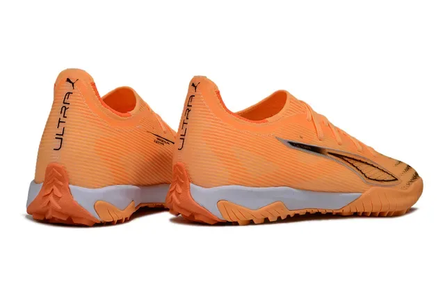 Chaussures de football Puma Future Z orange argent low-cut upper knit texturé synthétique pour gazon artificiel 5