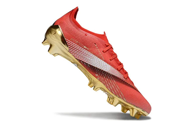 Puma Future Z Vermelho e Dourado Sapatos de futebol para campo firme 2