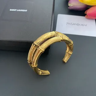 Saint Laurent बांस ओपन कफ गोल्ड ब्रेसलेट