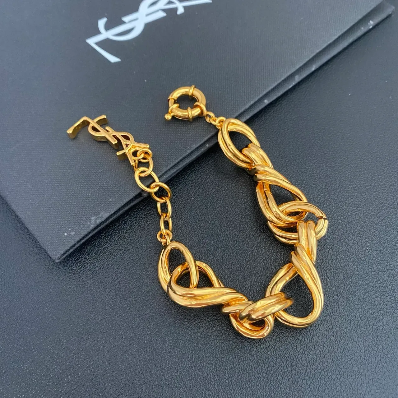 Saint Laurent Gold Twisted-Link Chain Polished Bracelet 9