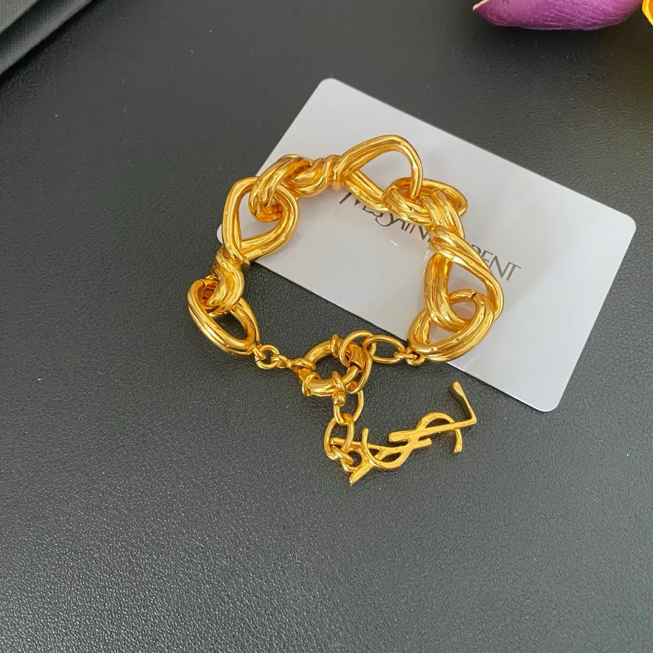 Saint Laurent Gold Twisted-Link Chain Polished Bracelet 10