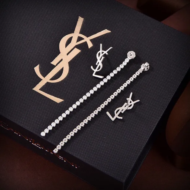 Saint Laurent Monogram Pavé 垂坠耳环 5
