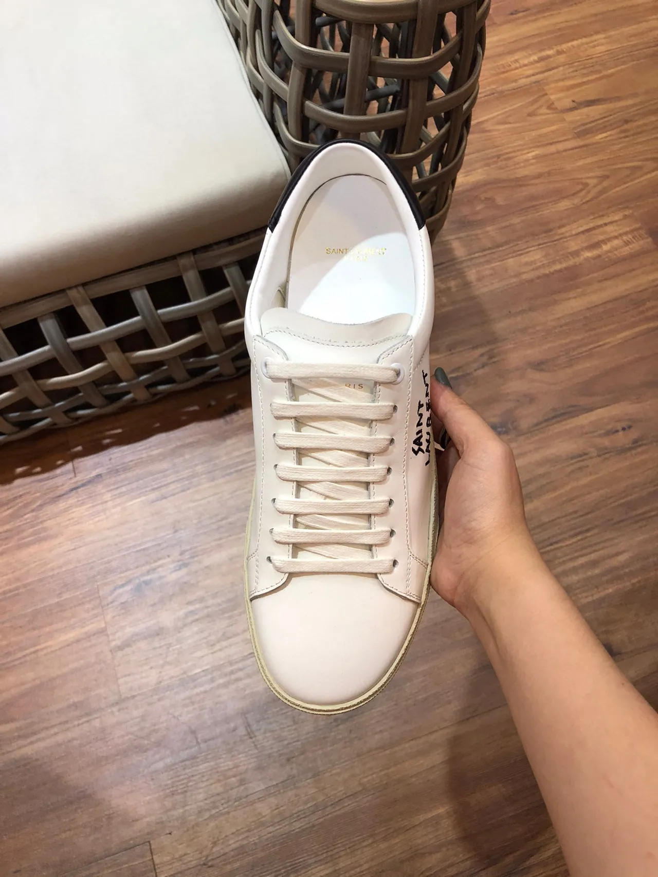 Saint Laurent White Beige Low-Top Leather Upper Lifestyle Sneakers 6