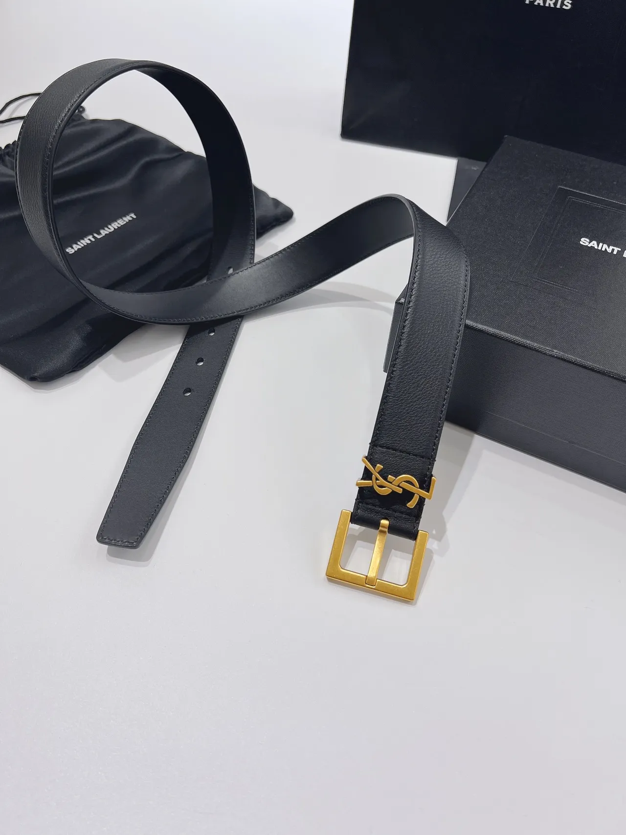 Saint Laurent YSL حزام مونوغرام أسود ذهبي ببوكل بيبلد حزام جلدي 8