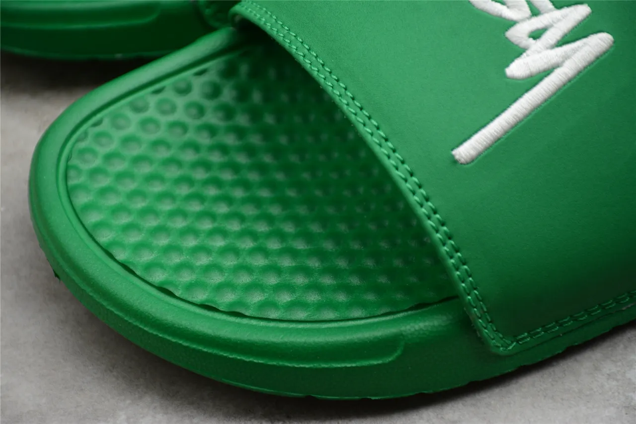 Stussy Signature Logo Vert Blanc Caoutchouc Moulé Lanière Unique Claquettes 12