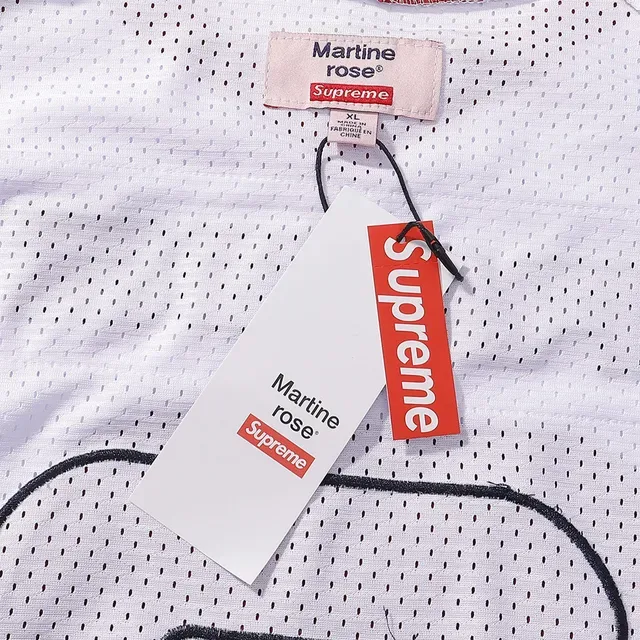 Supreme x Rose Colaboração Camiseta Branca Vermelha V-Neck Malha 7
