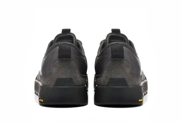 The North Face Zapatillas Lifestyle Gris Carbón y Negro 9