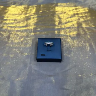 Tiffany & Co. चाँदी नीला बहु-बैंड स्टैक्ड Pavé-Set रिंग