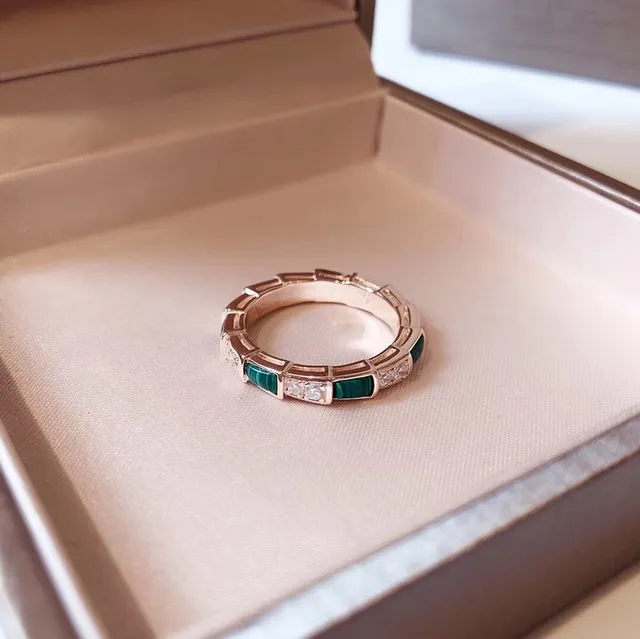 Tiffany & Co. Or Vert Bague Géométrique Segmentée Insert Alternant Malachite Et Diamant 2